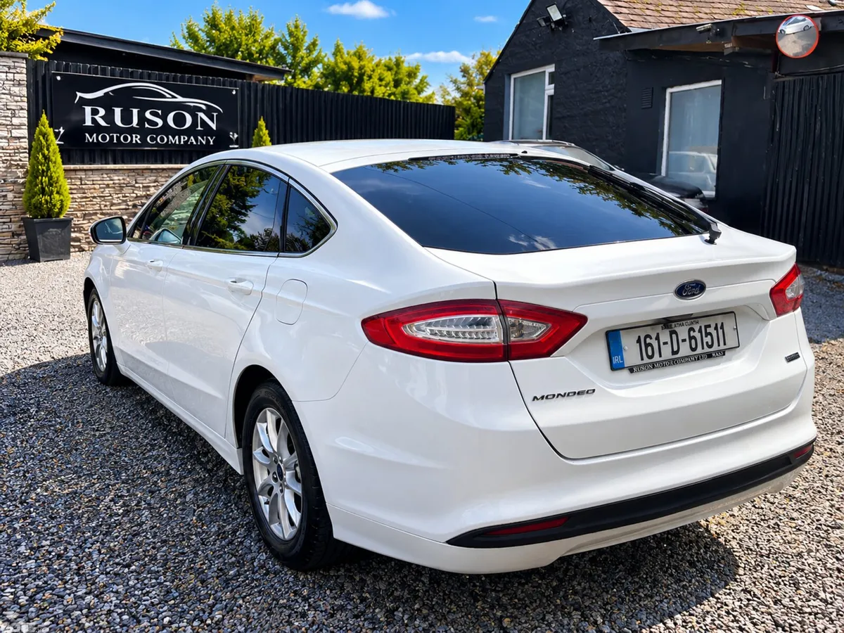 Ford Mondeo Hatchback, Diesel, 2016, White