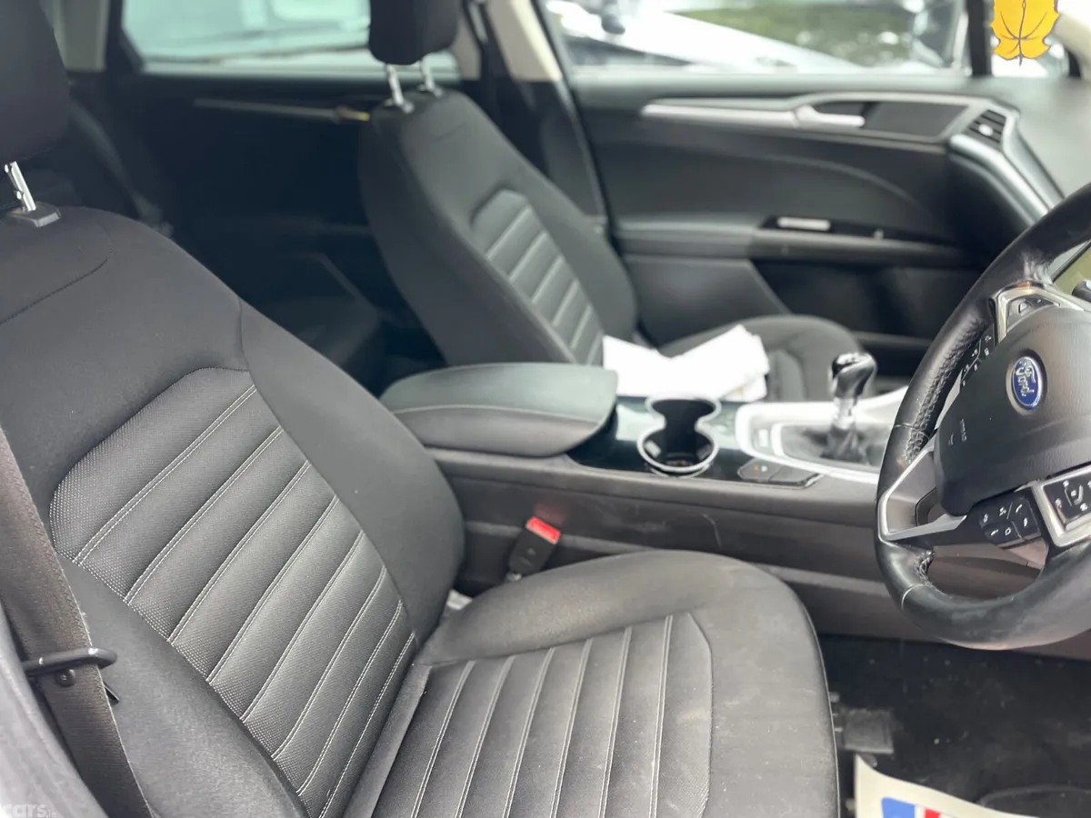 Ford Mondeo Hatchback, Diesel, 2016, White