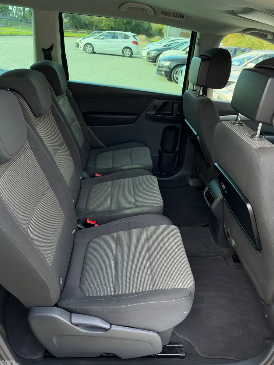 Volkswagen Sharan MPV, Petrol, 2014, Black