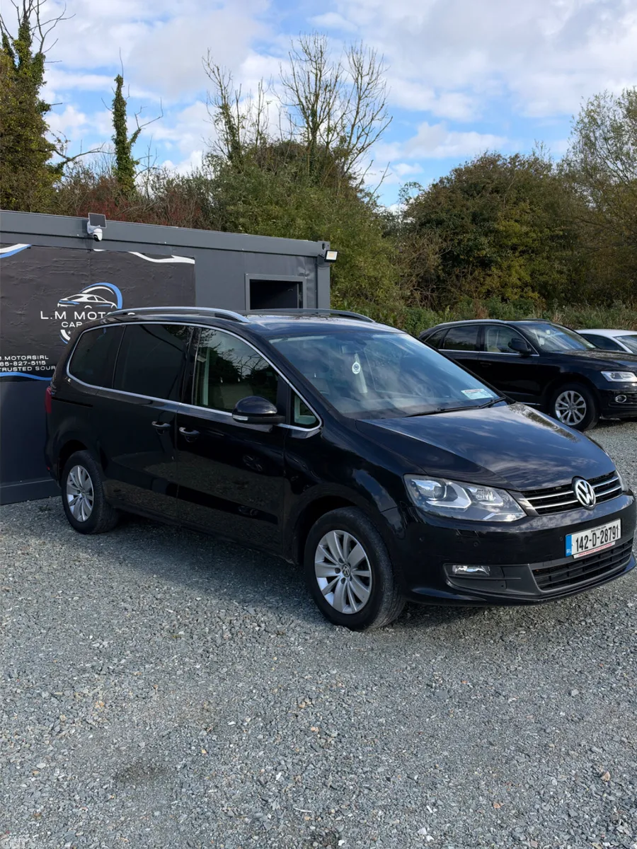 Volkswagen Sharan MPV, Petrol, 2014, Black