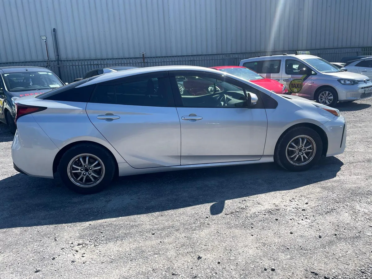 Toyota Prius Hatchback, Petrol Hybrid, 2023, Silver