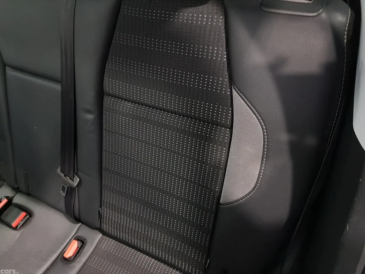 Peugeot 2008 Hatchback, Petrol, 2019, Black