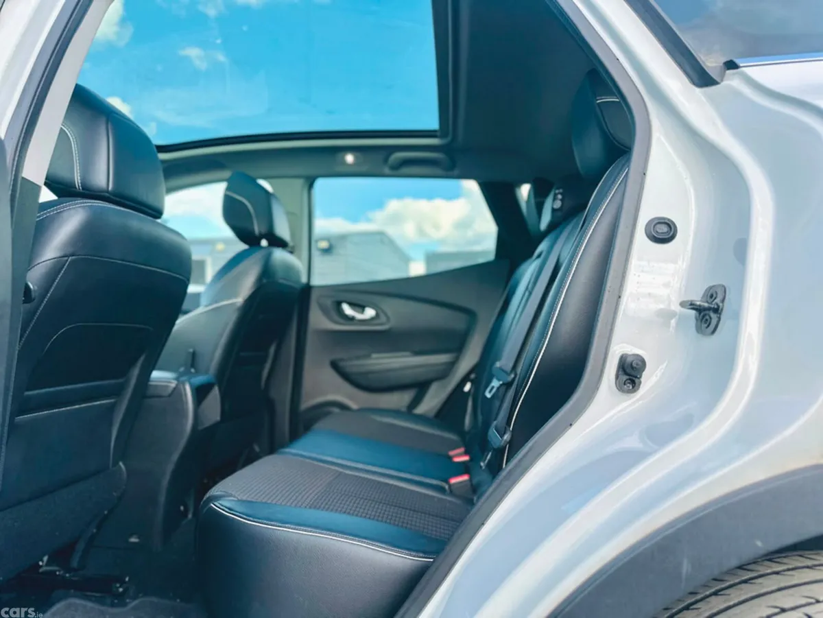 Renault Kadjar SUV, Petrol, 2017, White