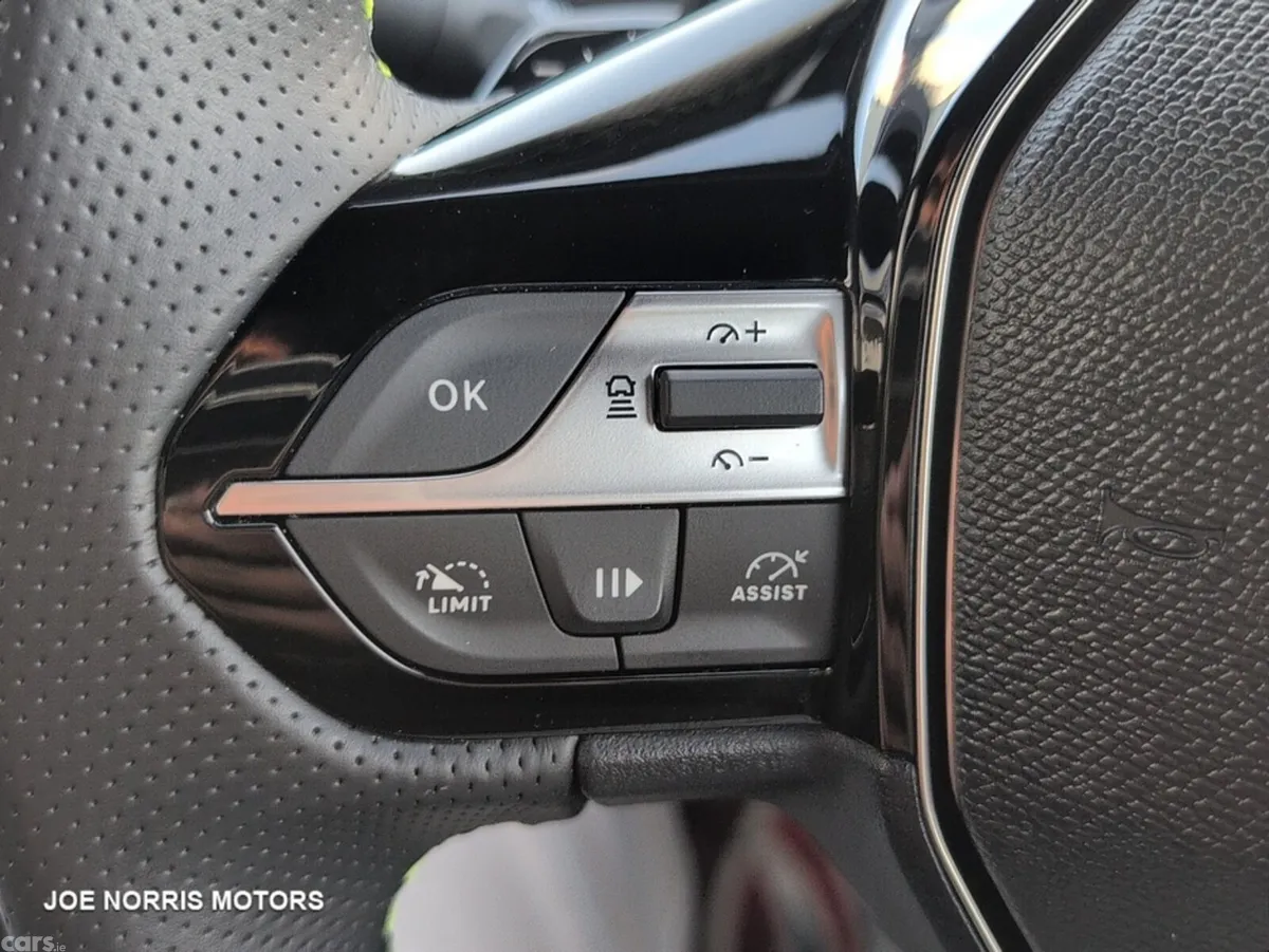 Peugeot 408 Hatchback, Electric, 2026, Grey