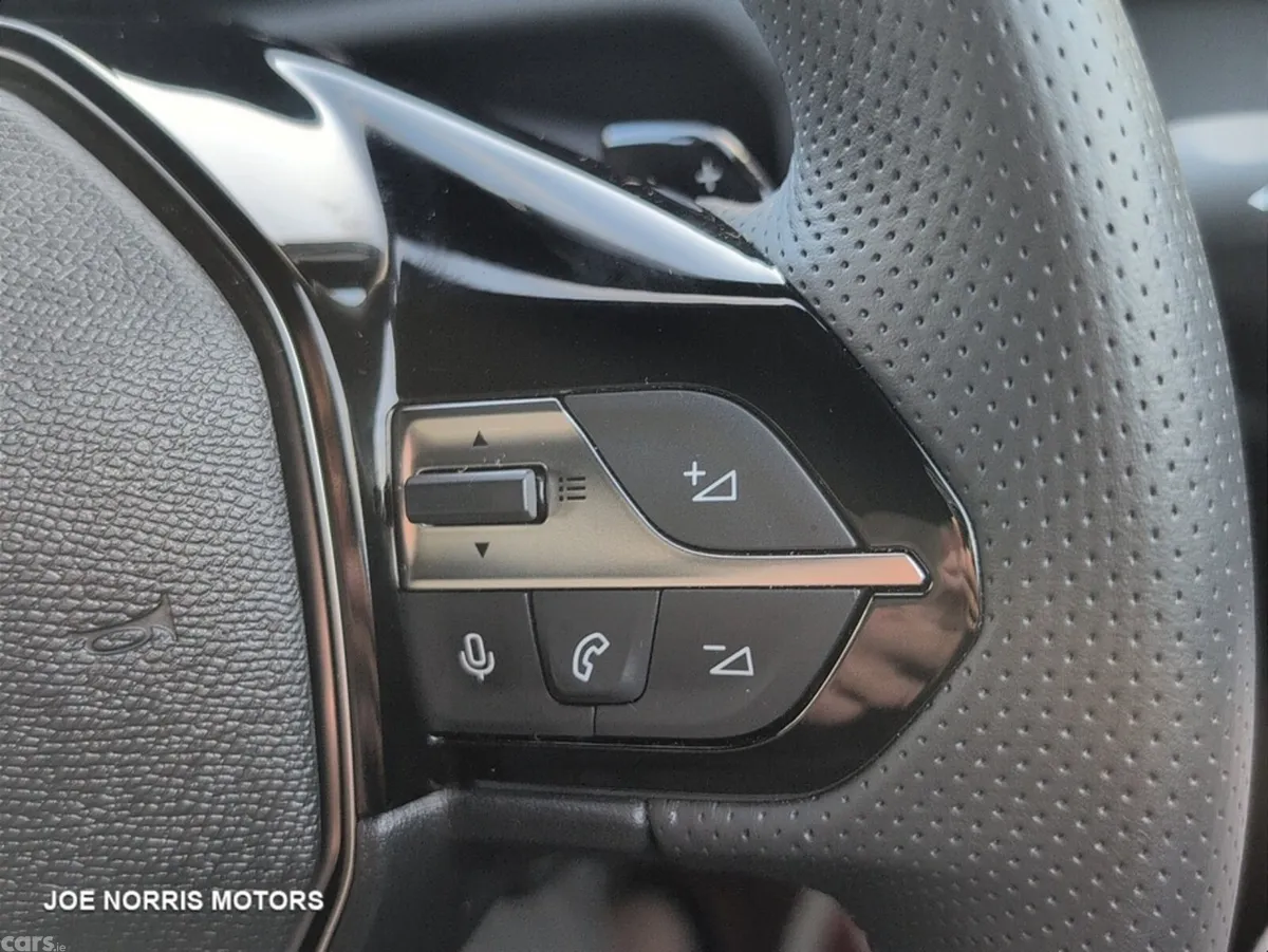 Peugeot 408 Hatchback, Electric, 2026, Grey