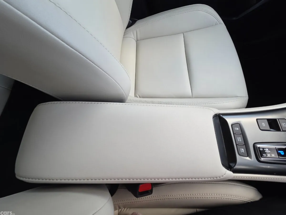 Lexus LBX SUV, Petrol Hybrid, 2026, White