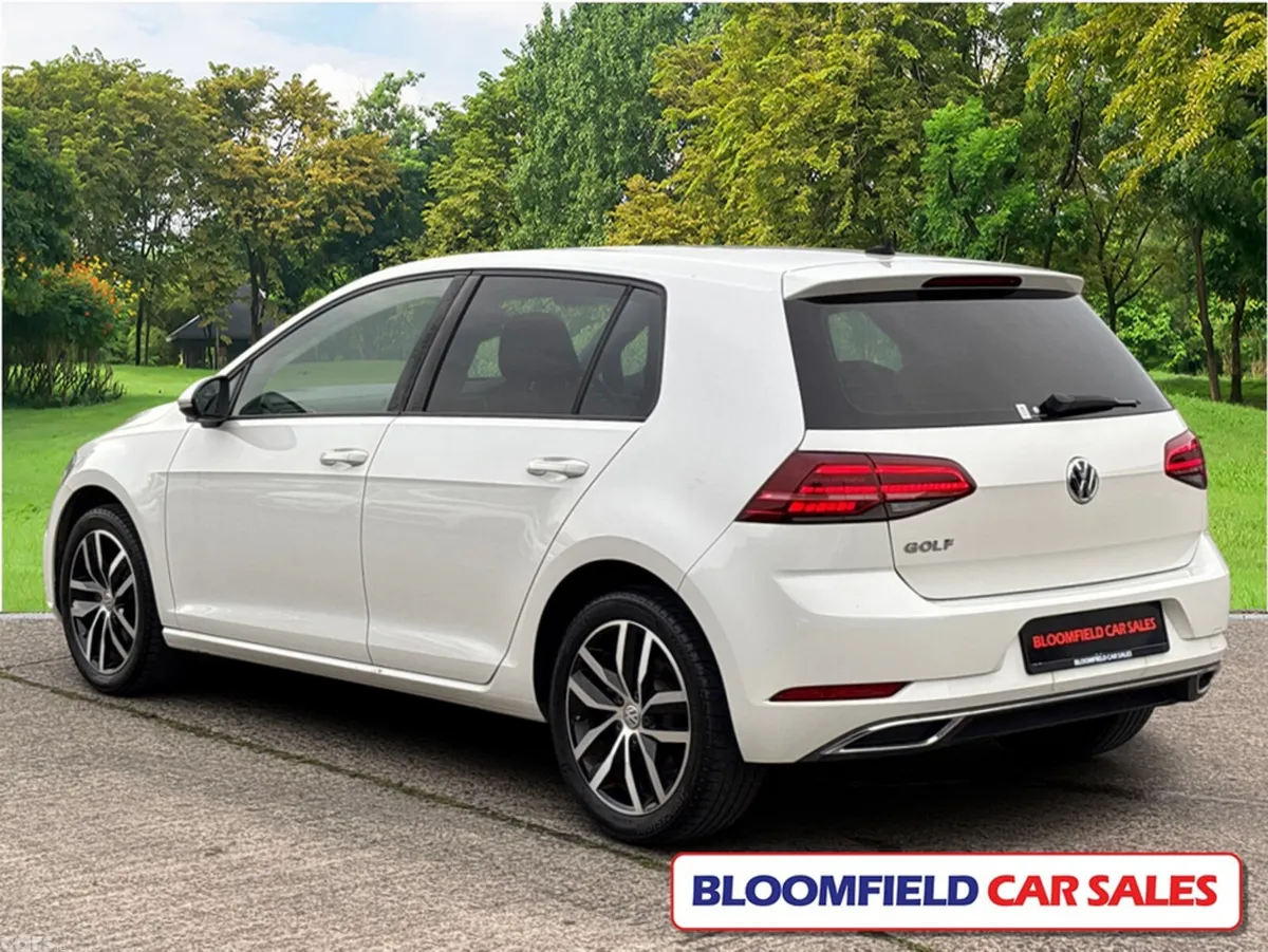 Volkswagen Golf Hatchback, Petrol, 2019, White
