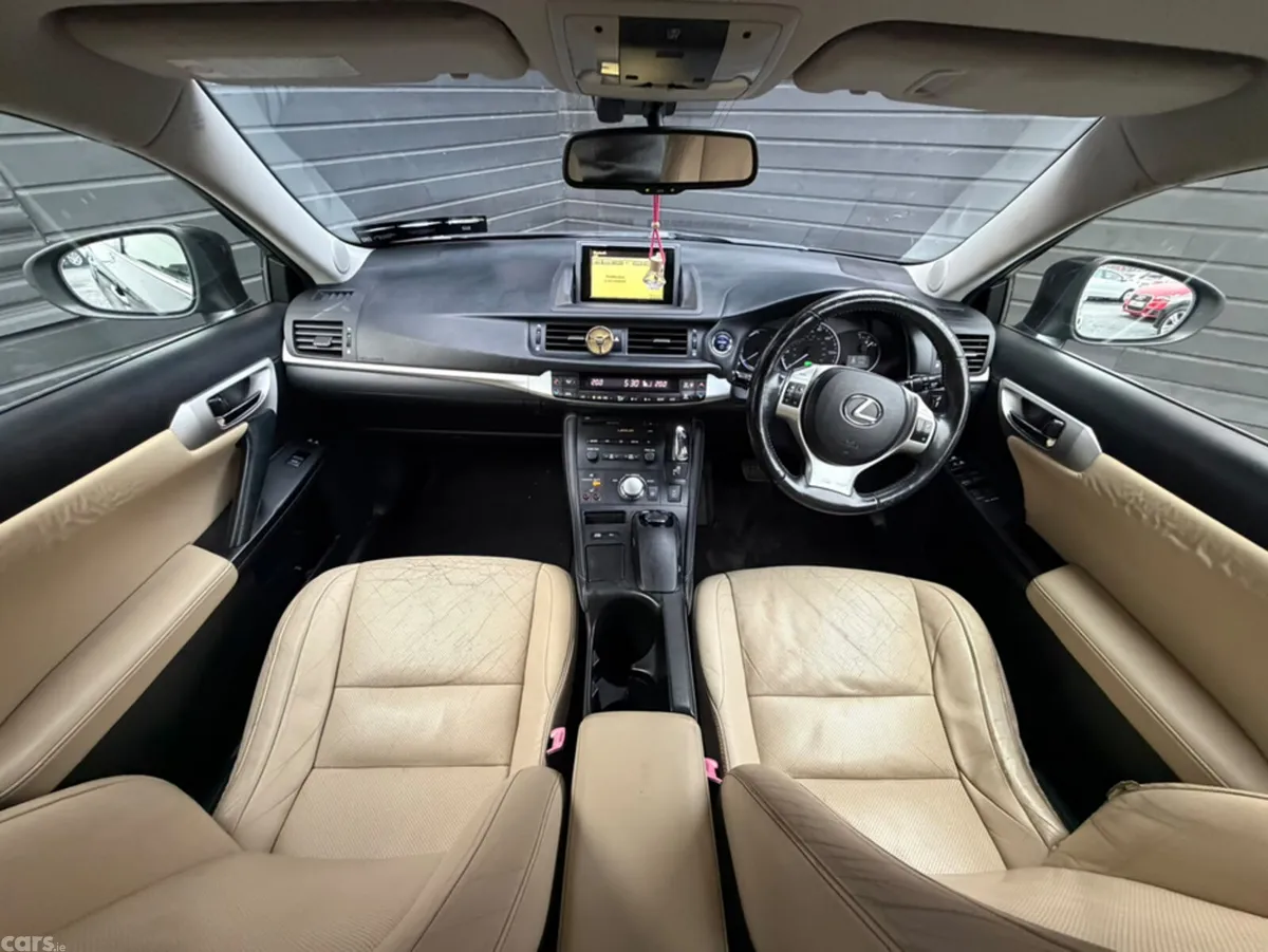 Lexus CT Hatchback, Petrol Hybrid, 2011, Grey