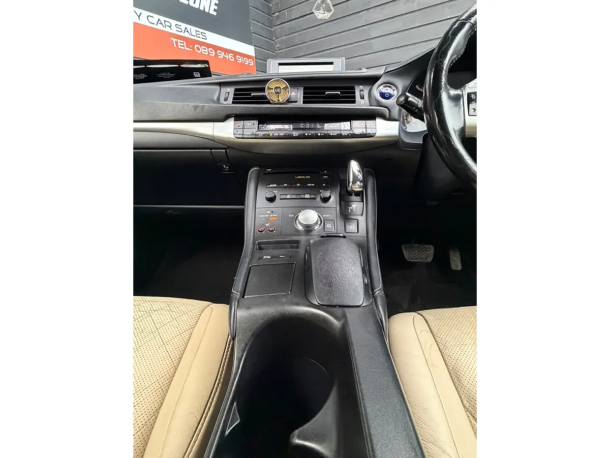 Lexus CT Hatchback, Petrol Hybrid, 2011, Grey