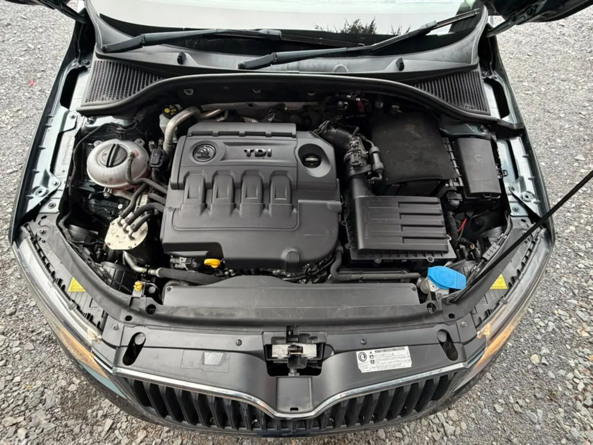 Skoda Octavia Hatchback, Diesel, 2017, Grey