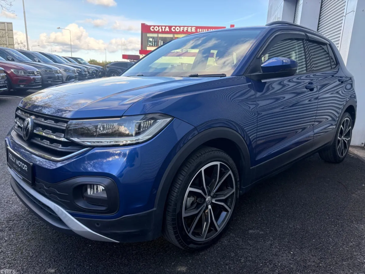Volkswagen T-Cross Hatchback, Petrol, 2020, Blue