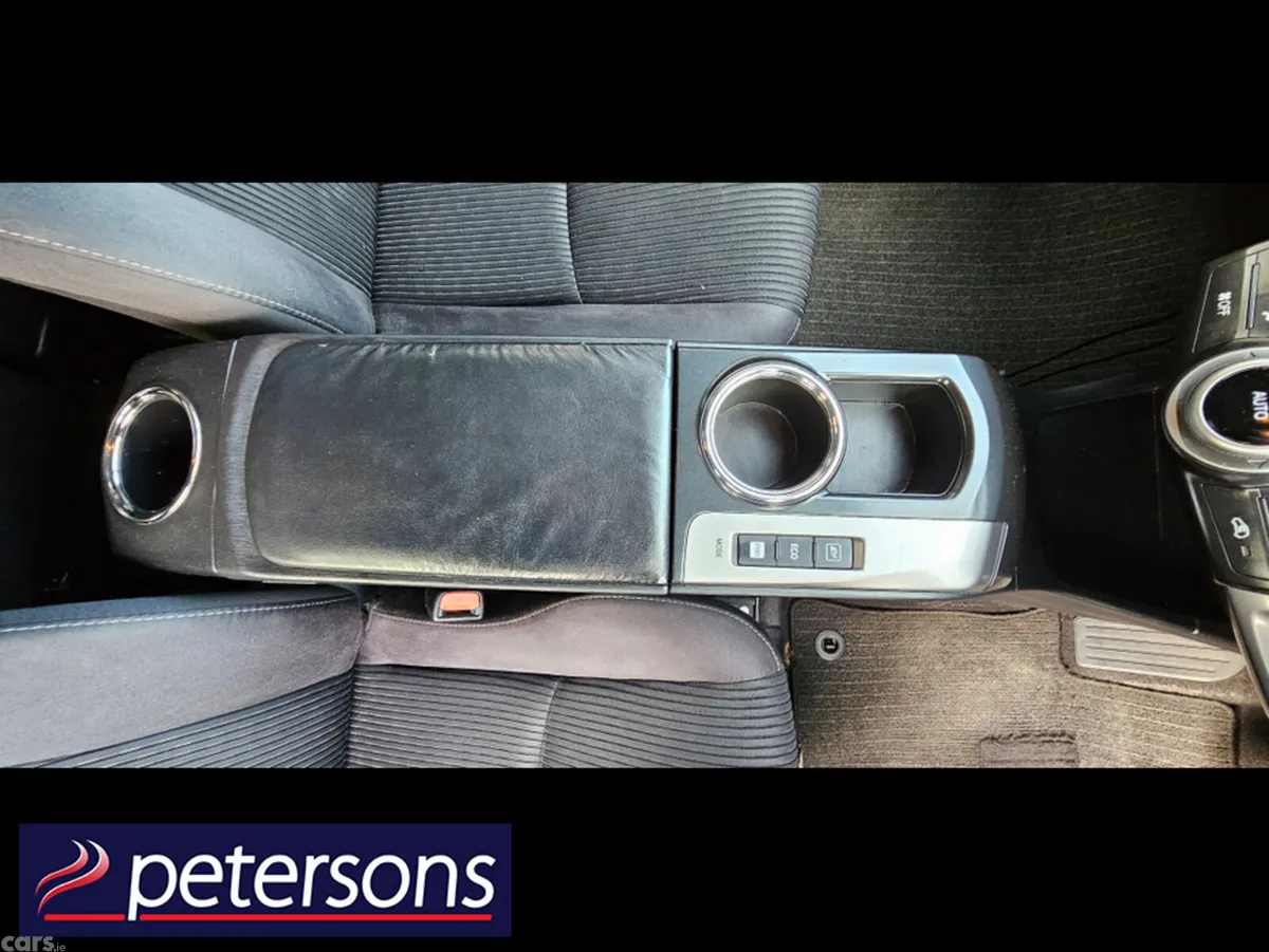 Toyota Prius MPV, Petrol Hybrid, 2015, Black