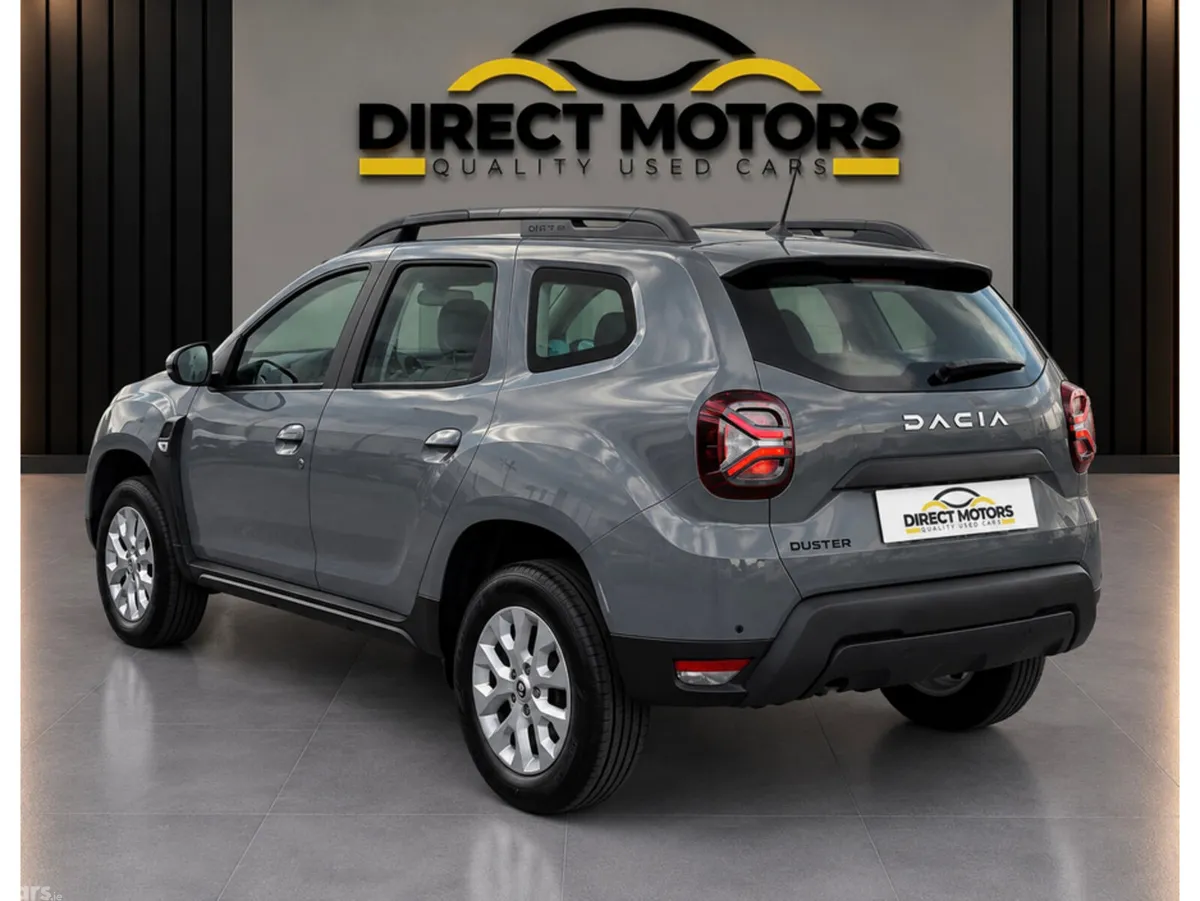 Dacia Duster MPV, Petrol, 2023, Grey