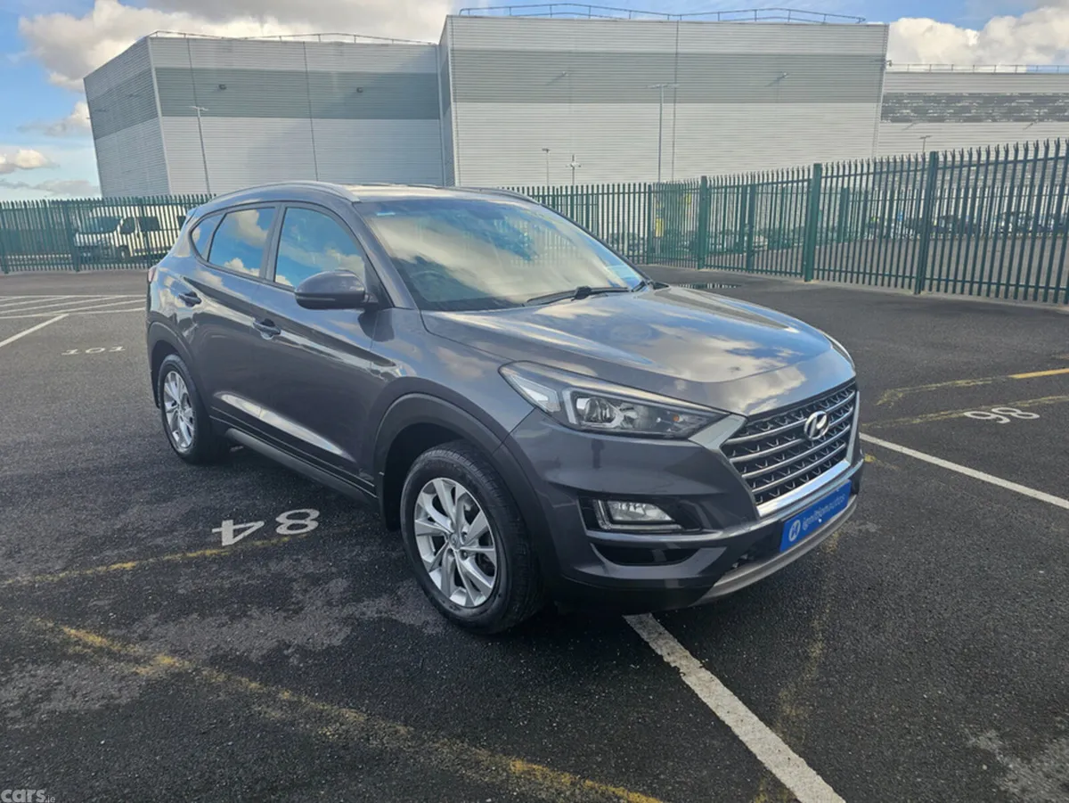 Hyundai Tucson MPV, Diesel, 2019, Grey