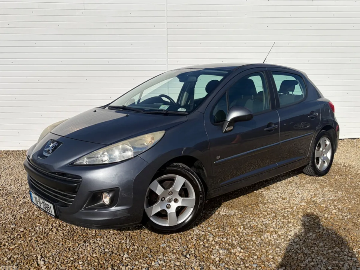 Peugeot 207 Hatchback, Petrol, 2010, Grey