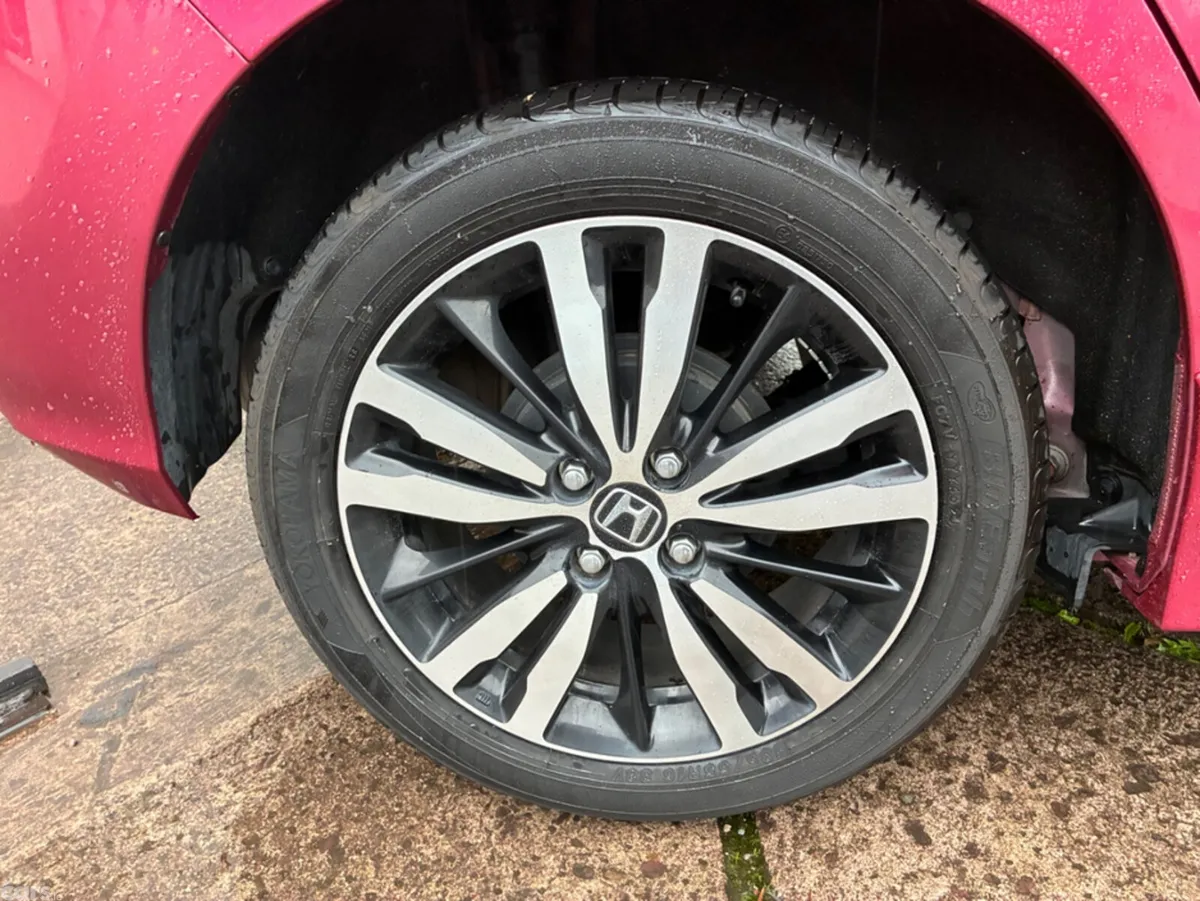 Honda Fit Hatchback, Petrol Hybrid, 2019, Pink