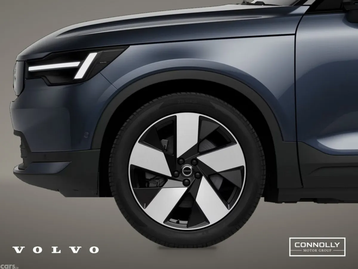 Volvo EX40 SUV, Electric, 2027, Blue