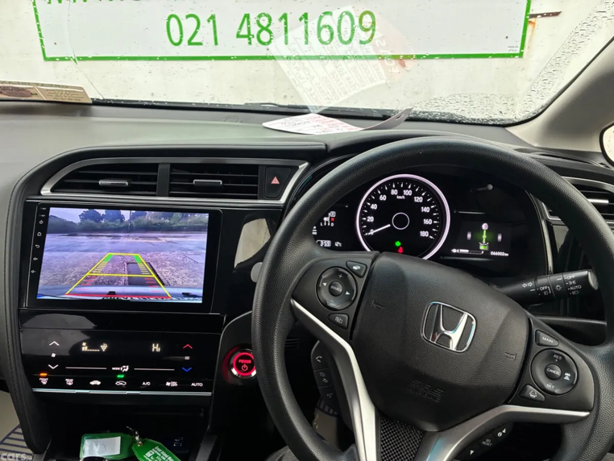 Honda Shuttle Estate, Petrol Hybrid, 2020, Silver