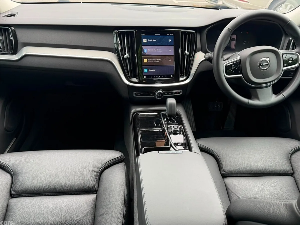 Volvo V60 Estate, Petrol Plug-in Hybrid, 2025, Grey