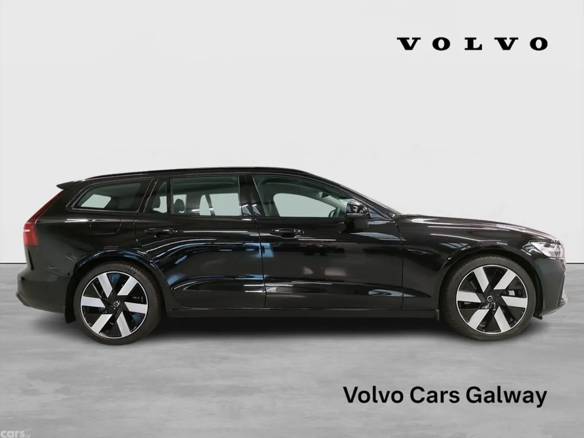 Volvo V60 Estate, Petrol Plug-in Hybrid, 2026, Black