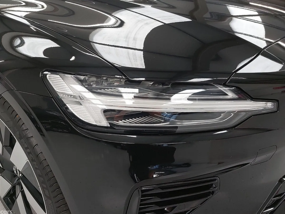 Volvo V60 Estate, Petrol Plug-in Hybrid, 2026, Black