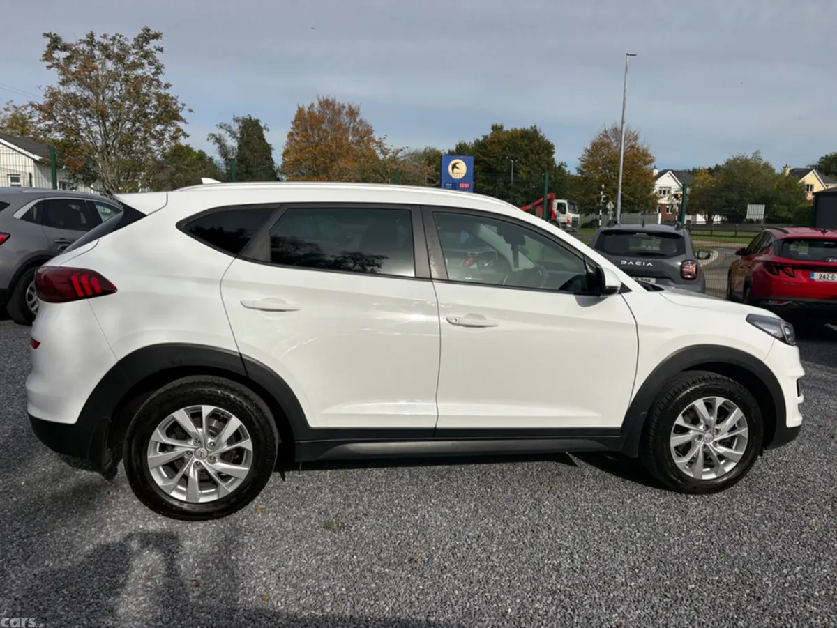 Hyundai Tucson MPV, Diesel, 2019, White