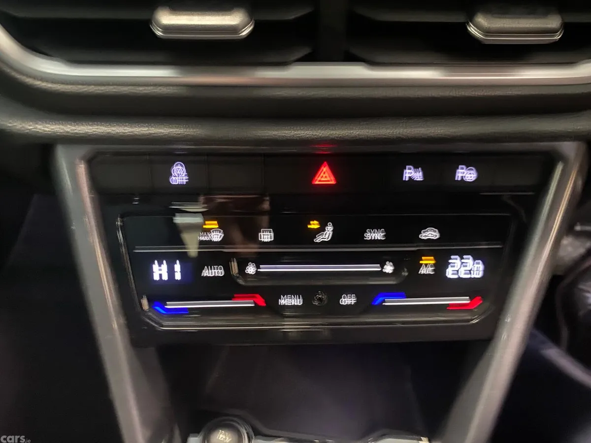 Volkswagen T-Roc SUV, Petrol, 2023, Black