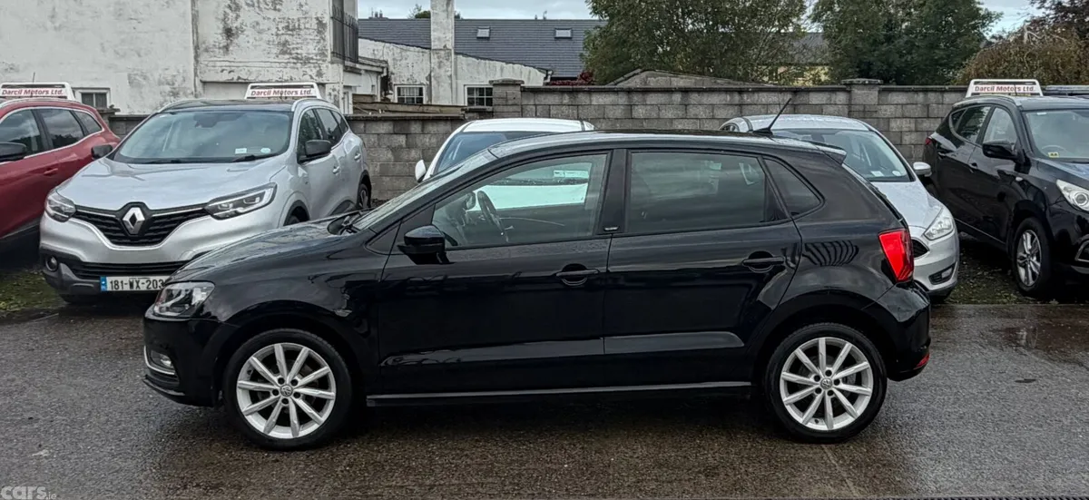 Volkswagen Polo Hatchback, Petrol, 2017, Black