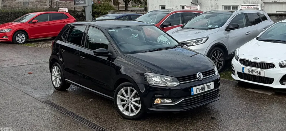 Volkswagen Polo Hatchback, Petrol, 2017, Black