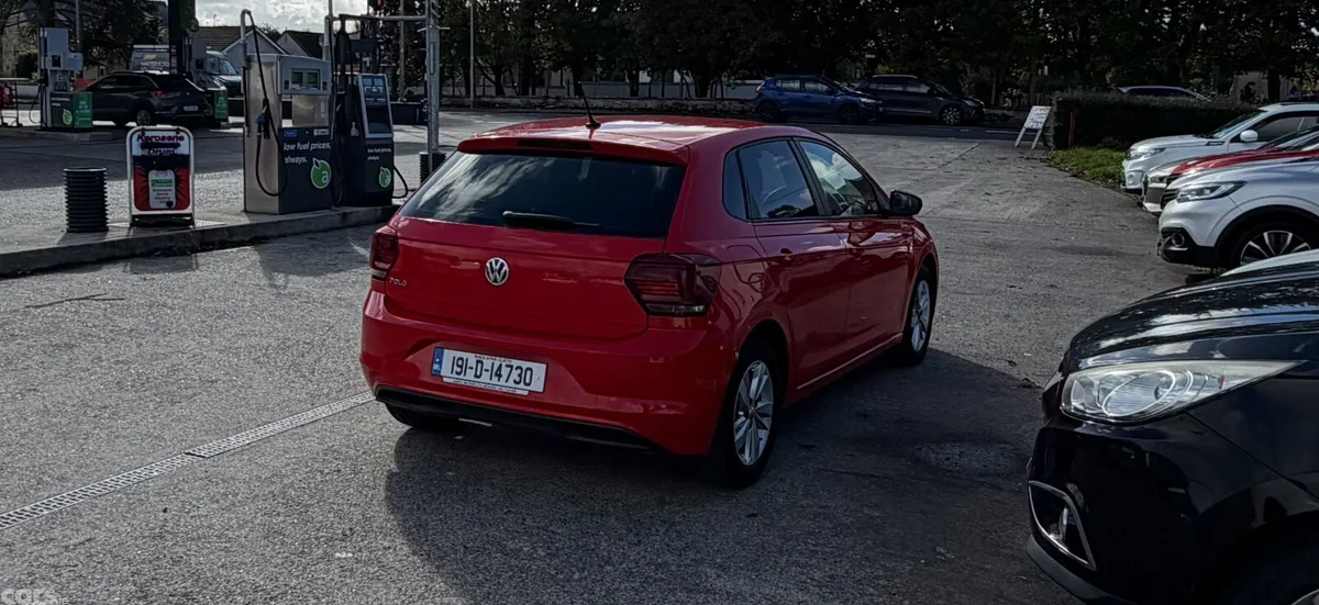 Volkswagen Polo Hatchback, Diesel, 2019, Red