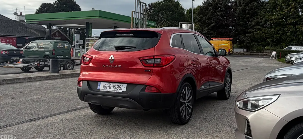 Renault Kadjar SUV, Diesel, 2016, Red