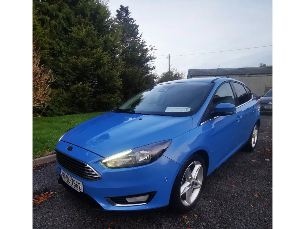 Ford Focus Hatchback, Petrol, 2016, Blue