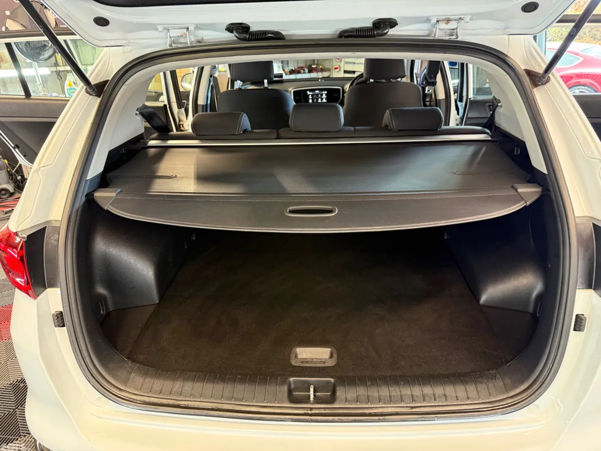 Kia Sportage SUV, Diesel, 2019, White