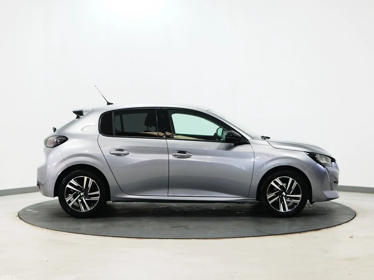 Peugeot 208 Hatchback, Petrol, 2023, Grey
