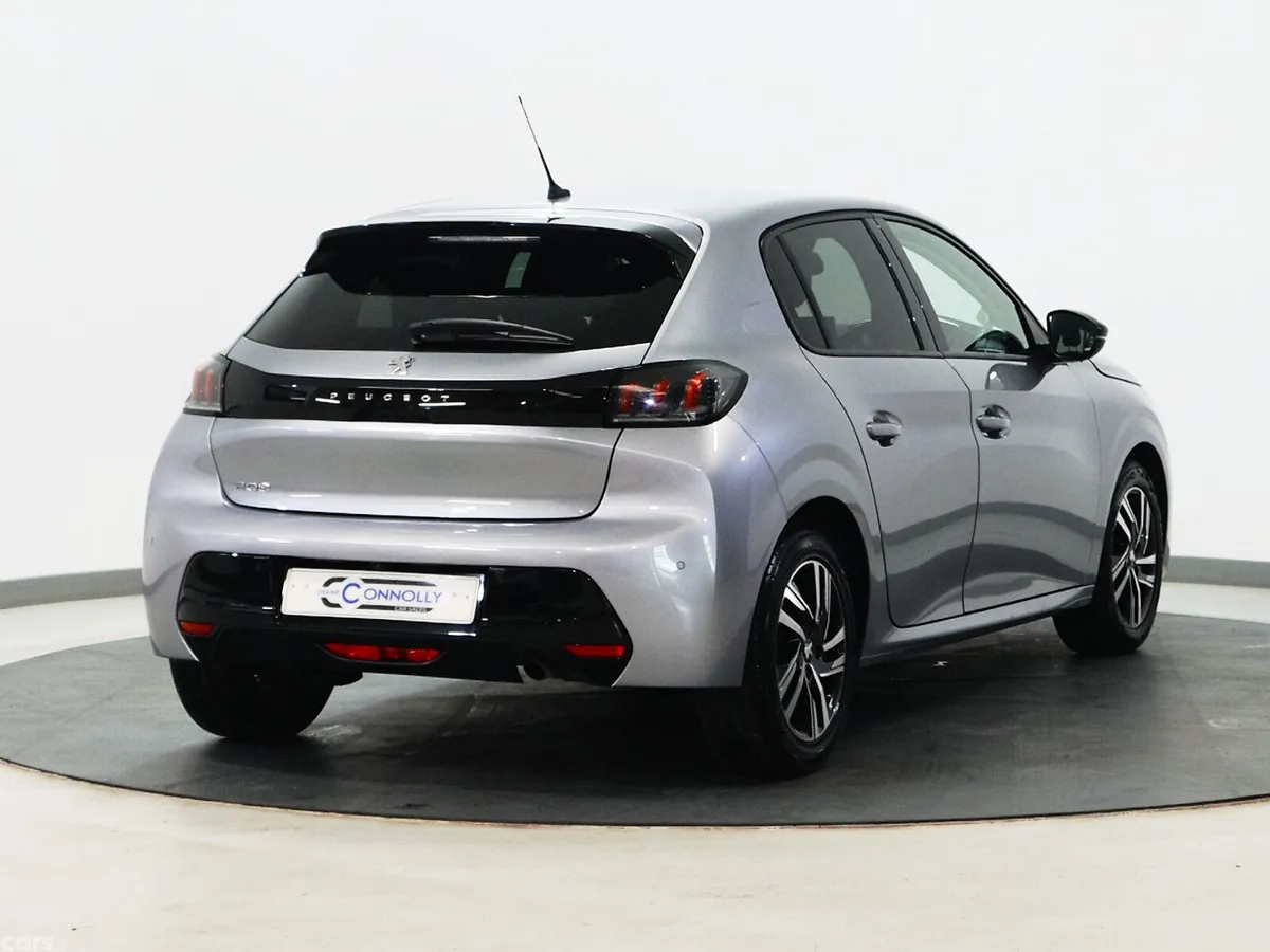 Peugeot 208 Hatchback, Petrol, 2023, Grey