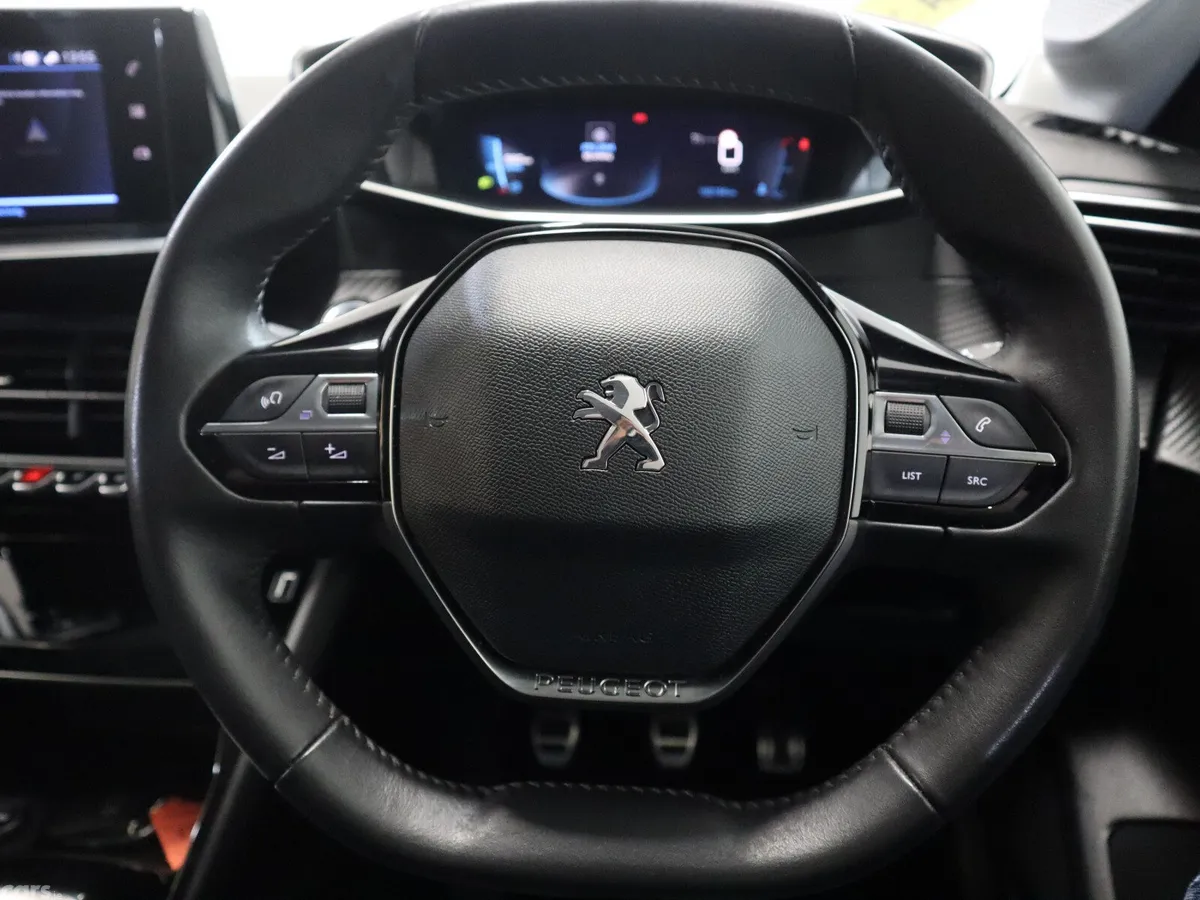 Peugeot 208 Hatchback, Petrol, 2023, Grey