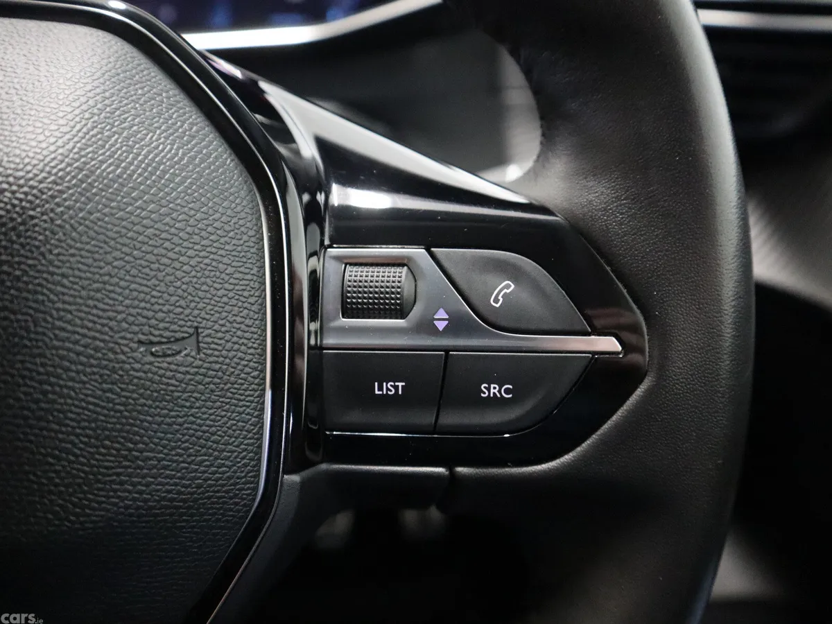 Peugeot 208 Hatchback, Petrol, 2023, Grey