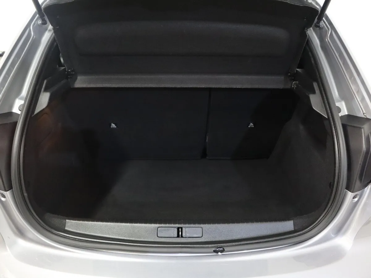 Peugeot 208 Hatchback, Petrol, 2023, Grey