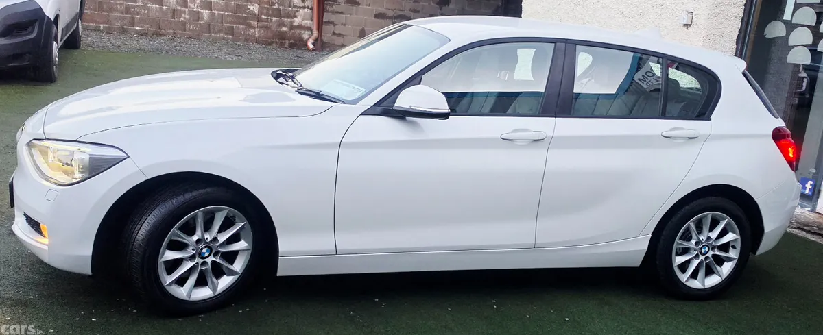 BMW 1-Series Hatchback, Petrol, 2014, White