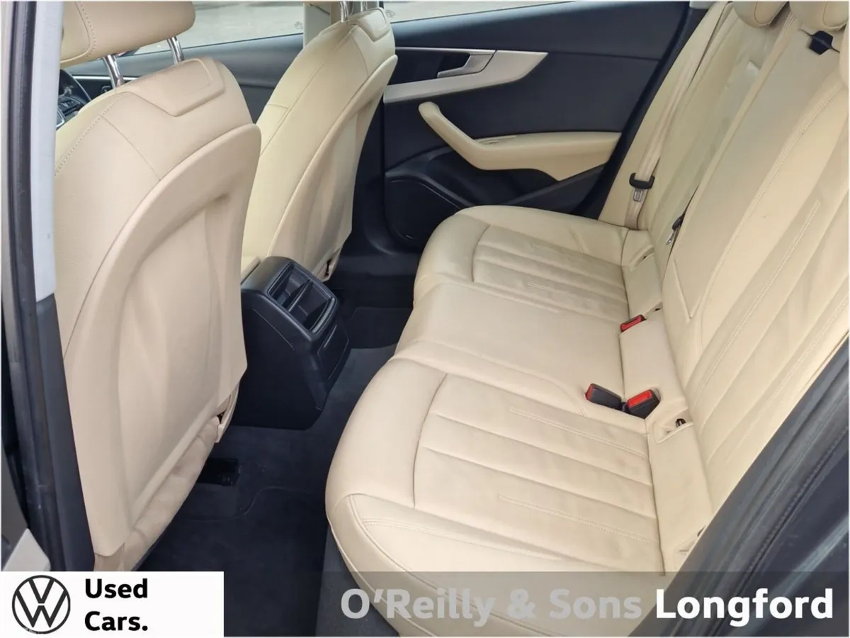 Audi A4 Saloon, Diesel, 2017, Grey