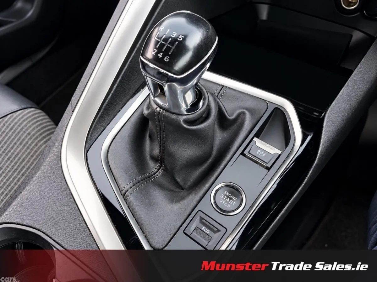 Peugeot 3008 MPV, Diesel, 2022, White