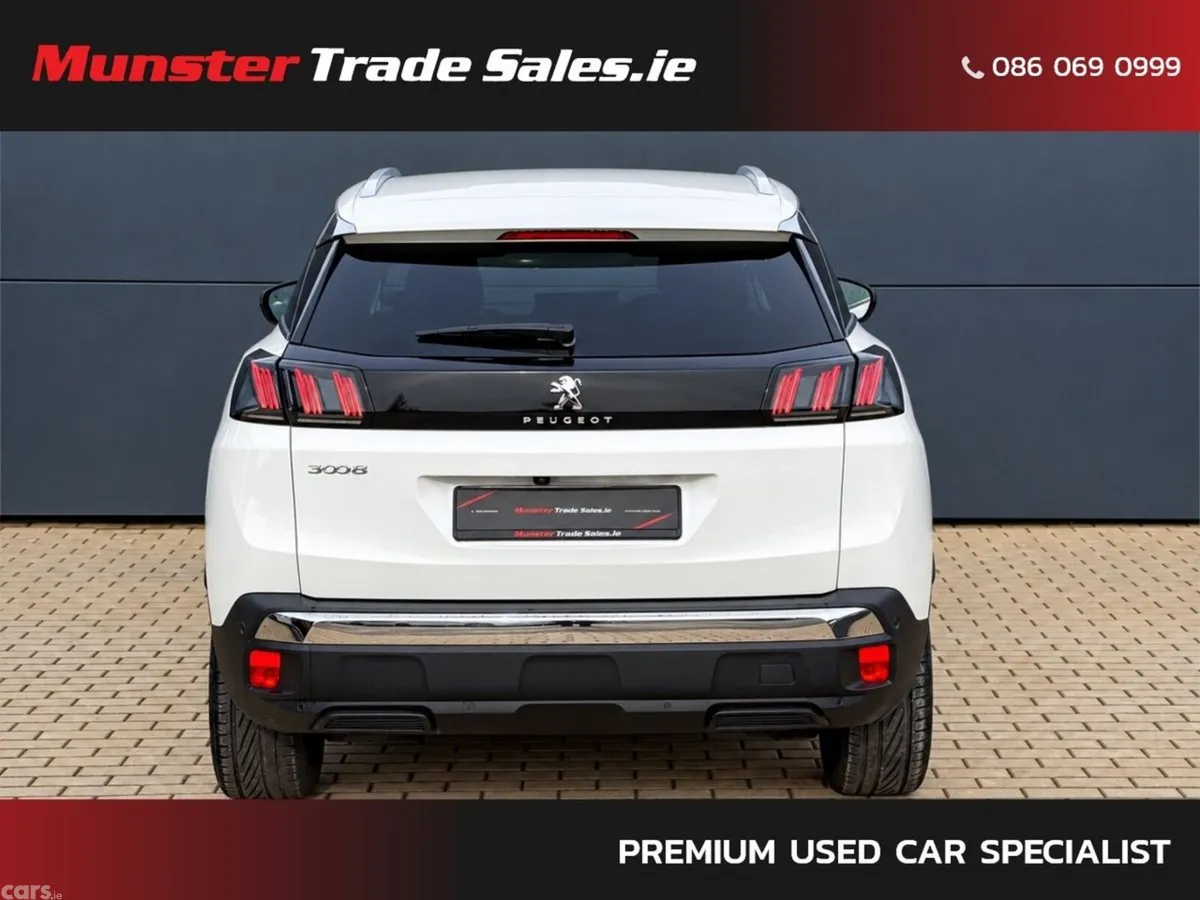 Peugeot 3008 MPV, Diesel, 2022, White