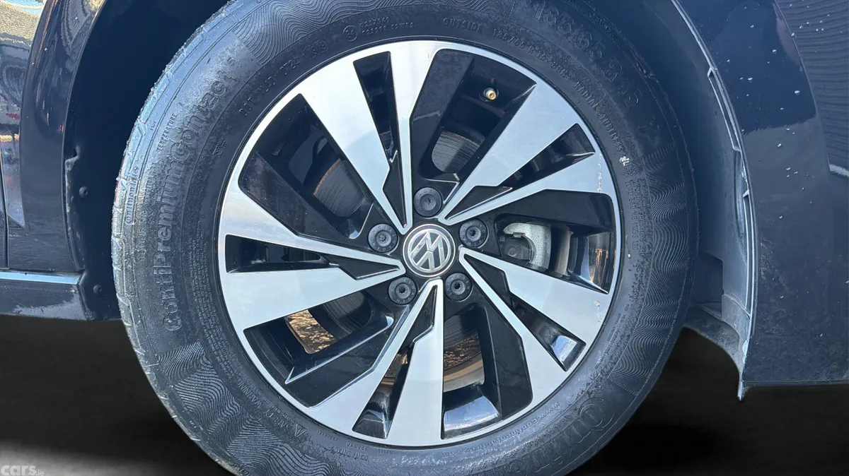 Volkswagen Polo Hatchback, Petrol, 2019, Black