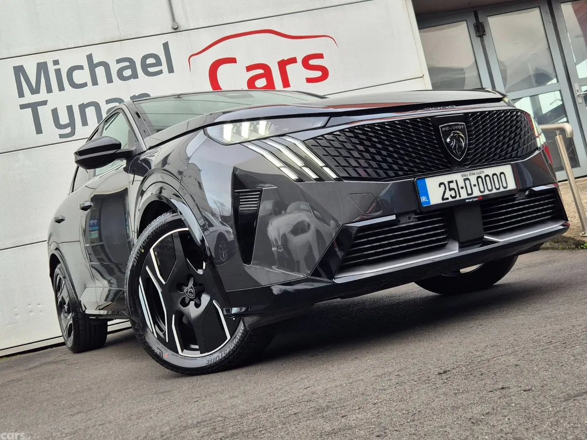 Peugeot 3008 SUV, Electric, 2025, Grey