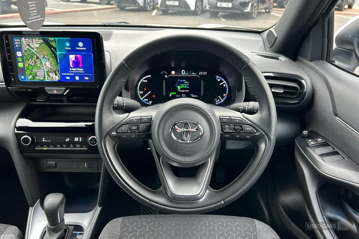 Toyota Yaris Cross SUV, Petrol Hybrid, 2023, White