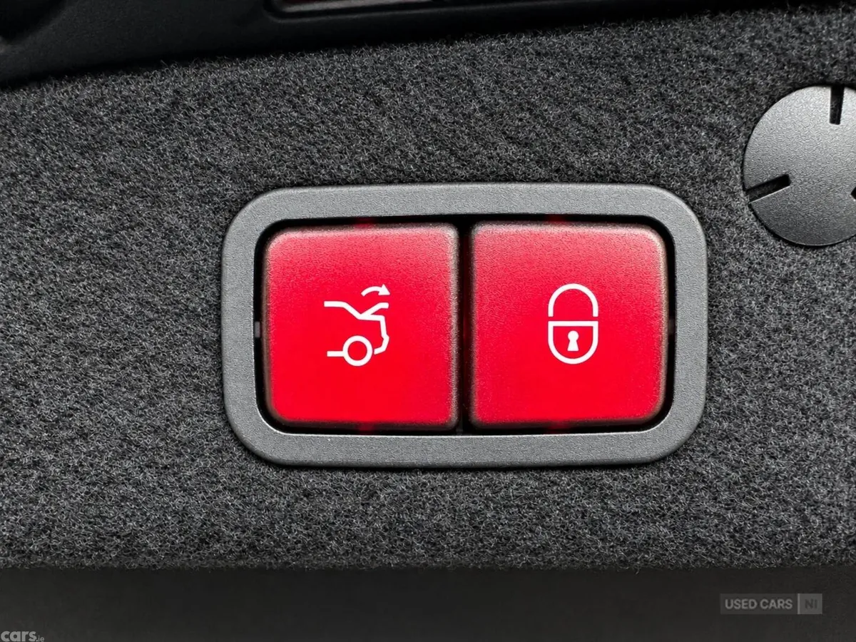 Mercedes-Benz C-Class , Petrol, 2015, Black