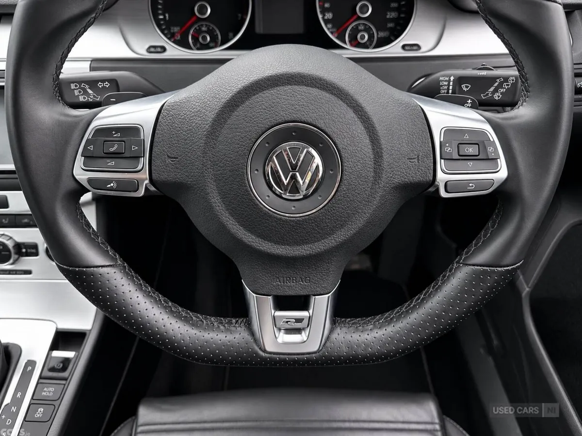 Volkswagen Passat , Petrol, 2015, White