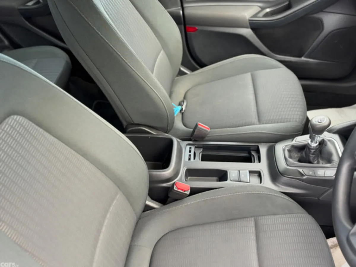 Ford Focus Hatchback, Diesel, 2019, Black
