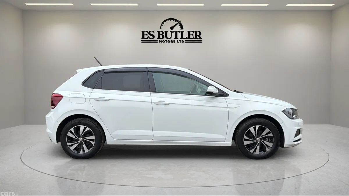 Volkswagen Polo Hatchback, Petrol, 2019, White