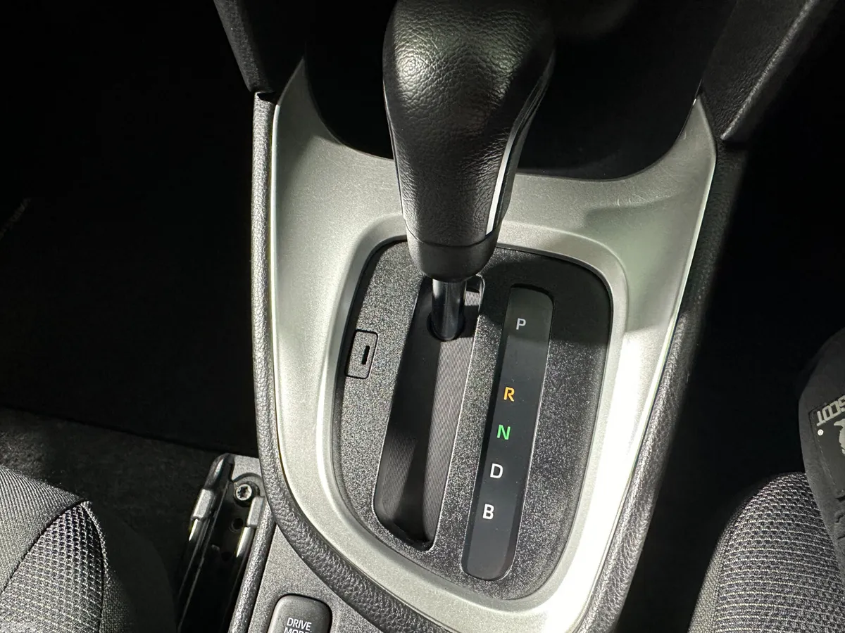 Toyota Yaris Cross Hatchback, Petrol Hybrid, 2020, Blue